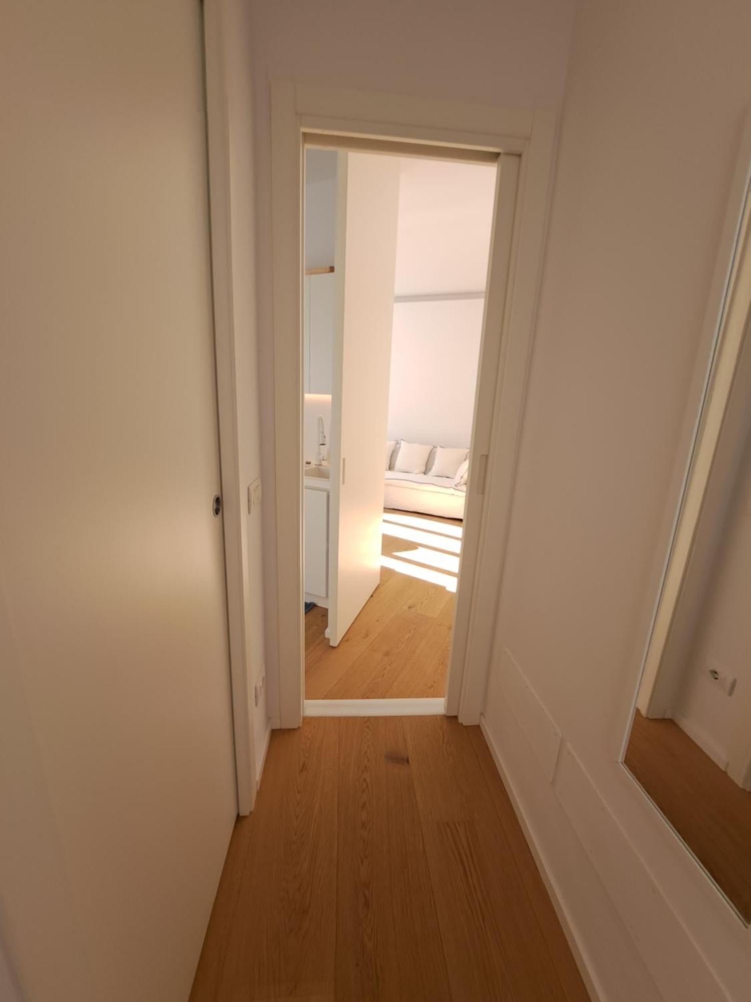 The Window On The Theatre And The Cathedral - Luxury Appartement Côme